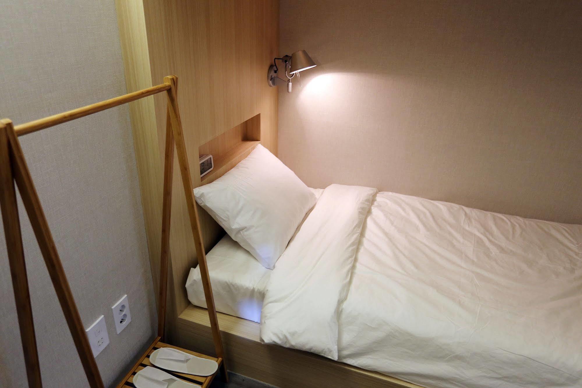 โฮเต็ล 8 อาวร์ส Hotel โซล ภายนอก รูปภาพ